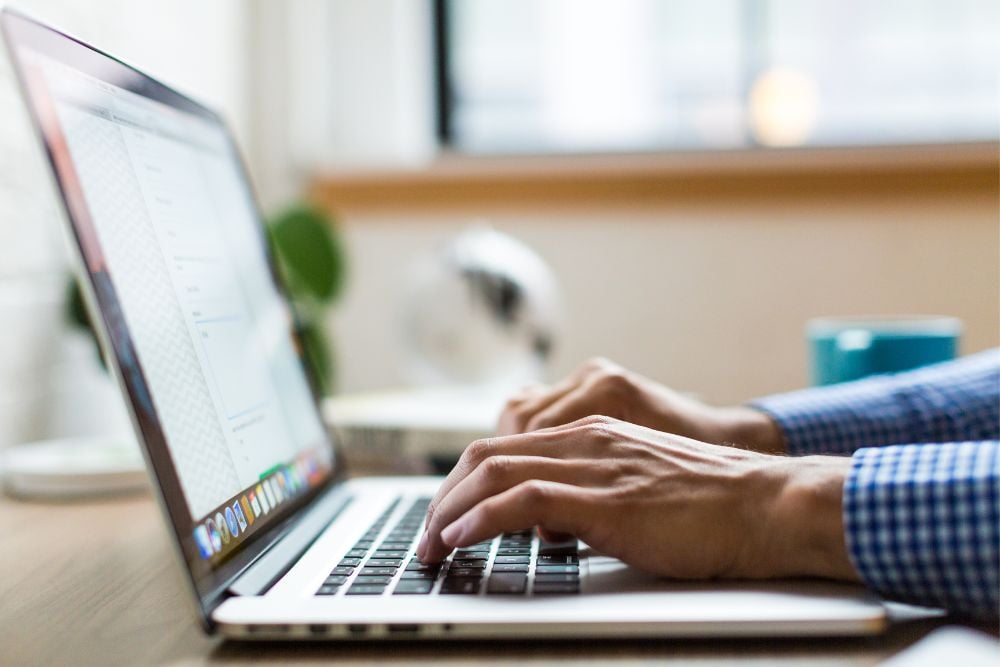 Spoofing: ¿Qué es y cómo protegerte a ti y a tu empresa?